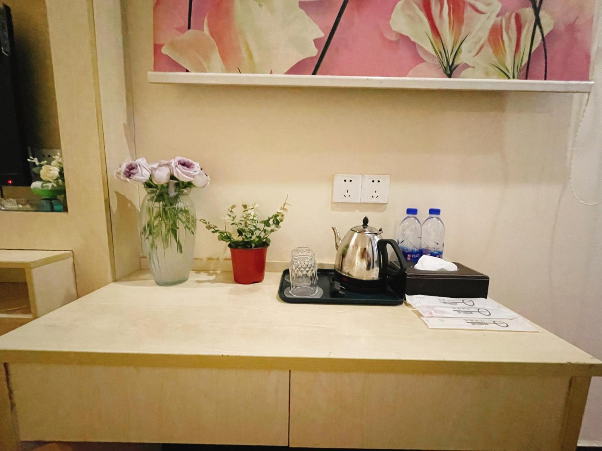 Emi Hotel Guangzhou International Convention And Exhibition Center Guangzhou Tower Branch Exteriör bild